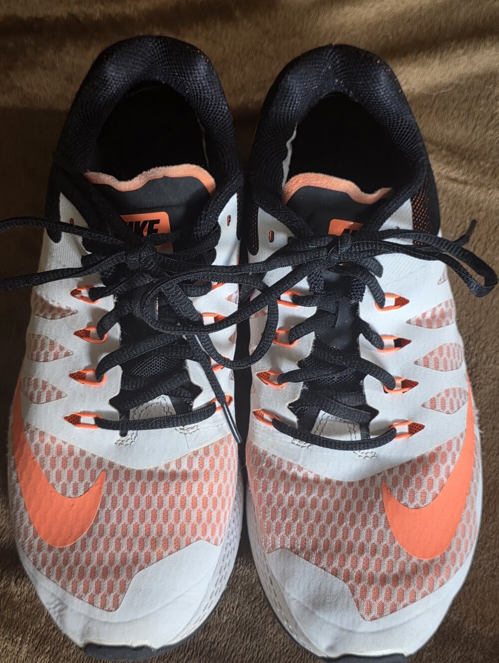 Nike Zoom Elite 7 Running Shoes Women's Size 9 Cross Trainers White/Black/Coral